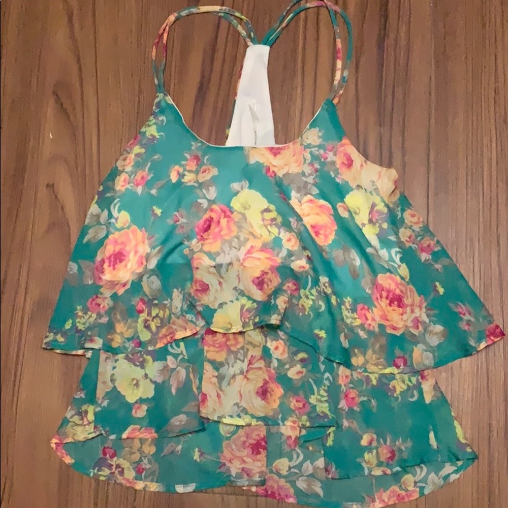 Floral mini tank
